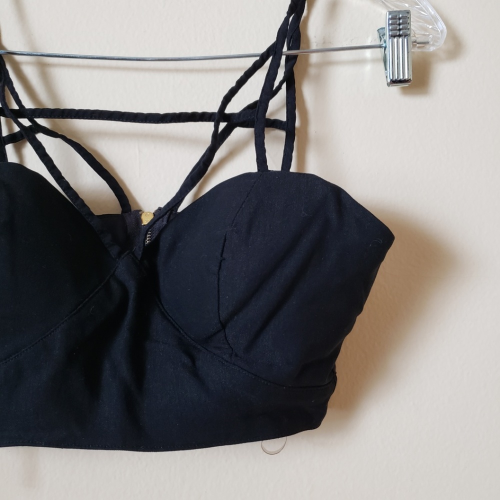 *SOLD CR Black Caged Strappy Crop Top XS - Picture 2 of 6
